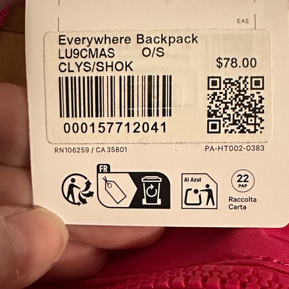 Lululemon Everywhere Backpack - Picture 7 of 7